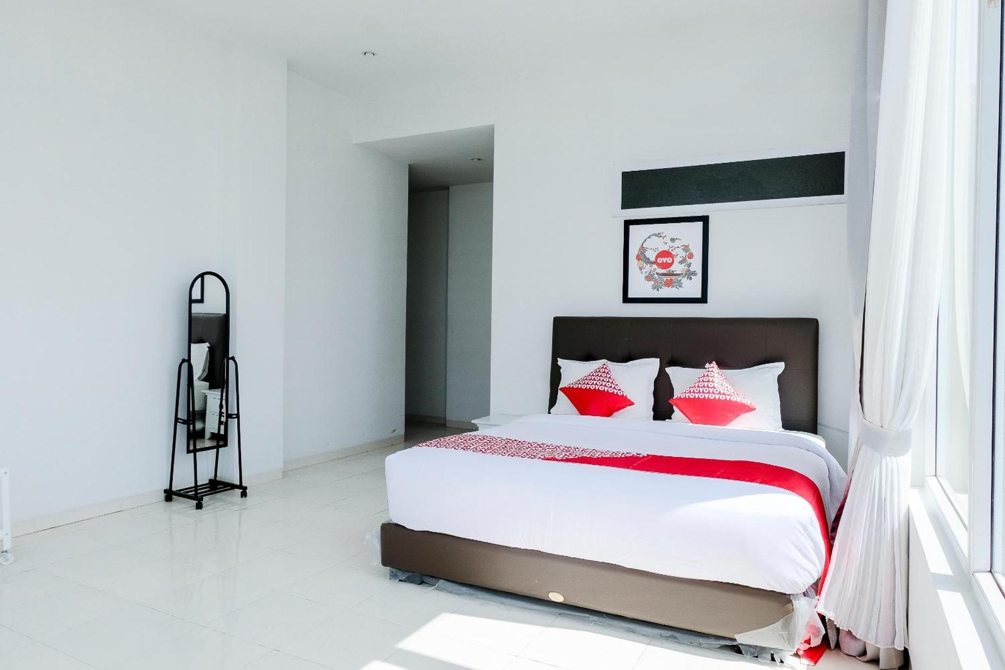 באטו Oyo 1194 Villa Bukit Panderman Residence מראה חיצוני תמונה