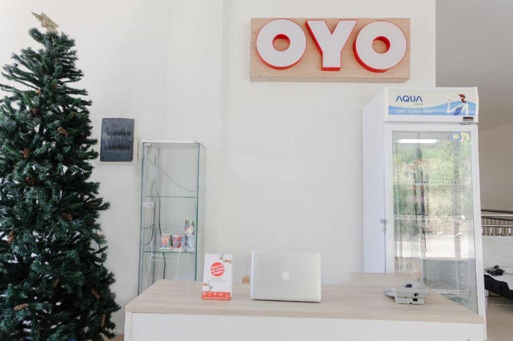 באטו Oyo 1194 Villa Bukit Panderman Residence מראה חיצוני תמונה